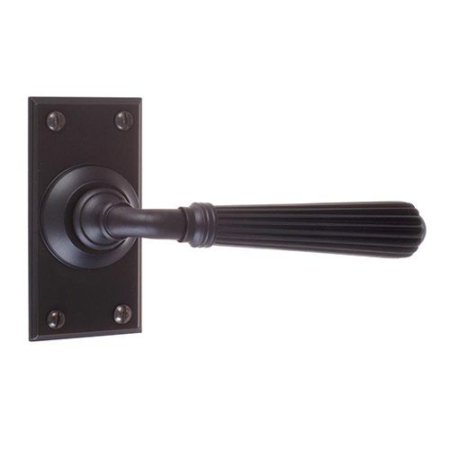 Bromley Handle, Ripley Short Plate, Matt Black