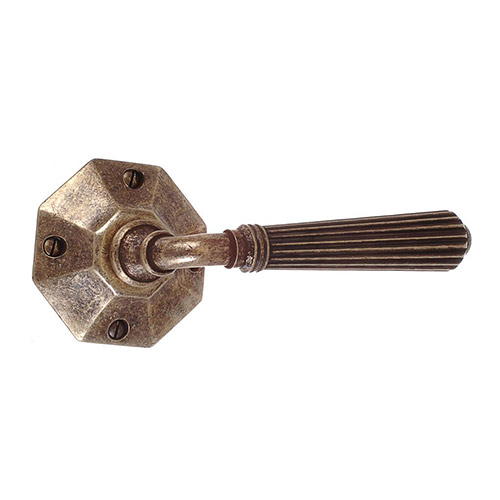 Bromley Handle, Shaftesbury Plate, Antiqued Brass