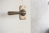 Bromley Handle, Ilkley Short Plate, Antiqued Brass