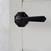 Bromley Handle, Shaftesbury Plate, Matt Black