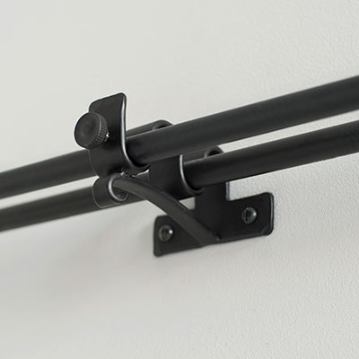 12/12mm Double Pole Centre Bracket 
