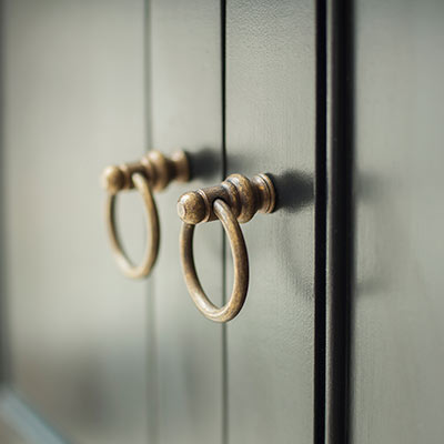 Ainsworth Pull Handle 
