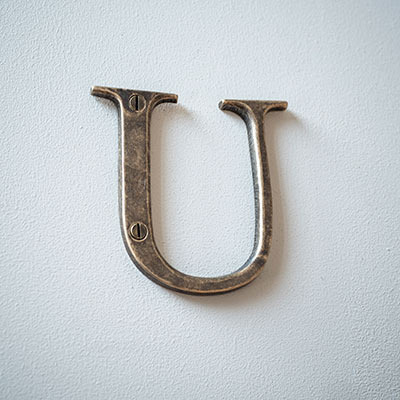 Letter U 