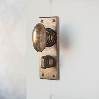 Downley Knob, Bristol Privacy Plate, Antique Brass