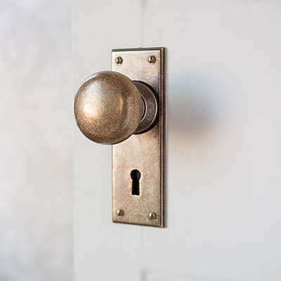 Holkham Door Knob, Ripley Keyhole Plate