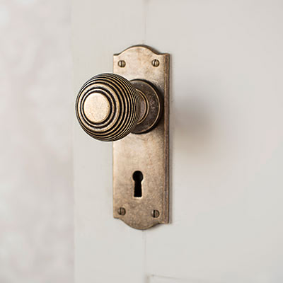 Reeded Door Knob, Nowton Keyhole Plate