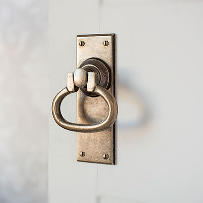 Foxhall Handle, Ripley Plain Plate