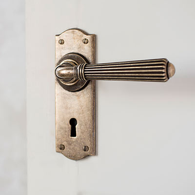 Bromley Handle, Nowton Keyhole Plate