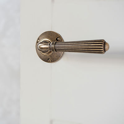 Bromley Handle, Rowley Plate