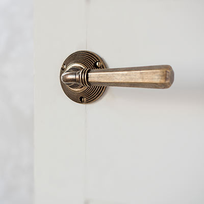 Chester Handle, Reeded Plate