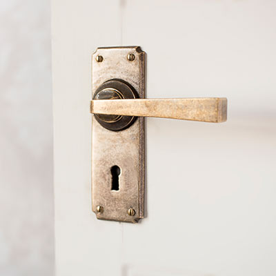 Manson Handle, Ilkley Keyhole Plate