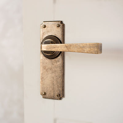 Manson Handle, Ilkley Plain Plate