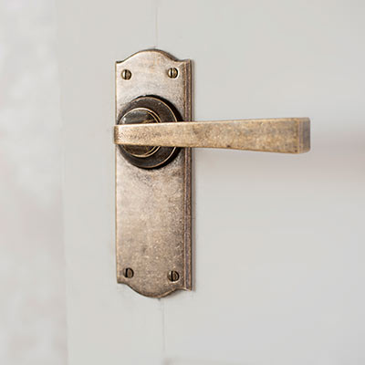 Manson Handle, Nowton Plain Plate