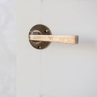 Manson Handle, Reeded Plate