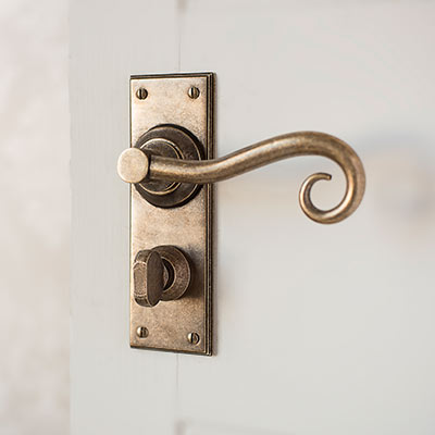 Scrolled Handle, Ripley Privacy Plate