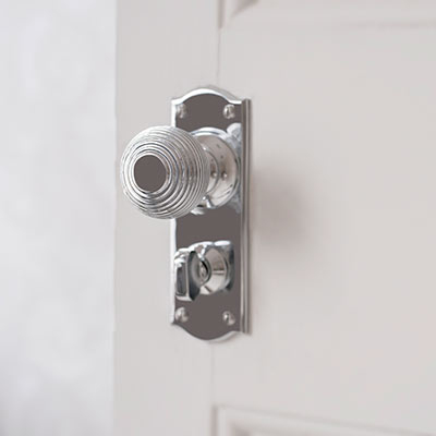 Reeded Door Knob, Nowton Privacy Plate