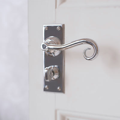 Scrolled Handle, Bristol Privacy Plate