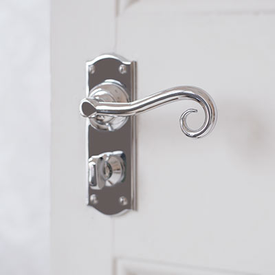 Scrolled Handle, Nowton Privacy Plate