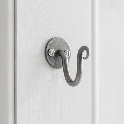 Hatton Holdback Hook 