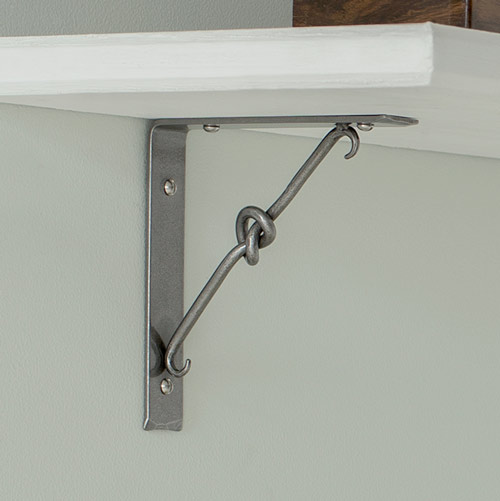 Knotted Shelf Bracket 