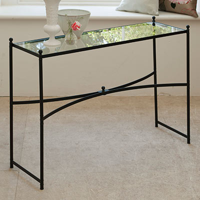 Windsor Console Table 