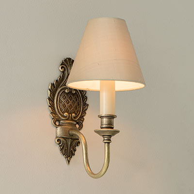 Single Hambleton Wall Light 