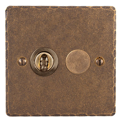 2 Gang Brass Dolly/Dimmer Hammered Plate