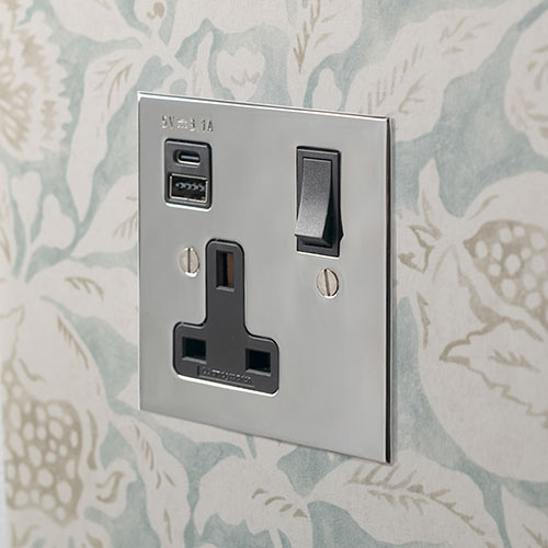 13 Amp 1 Gang Socket USB-A\C Port Nickel, Bevelled, Black Switches