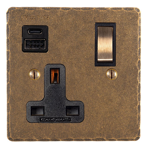 13 Amp 1 Gang Socket USB-A\C Port In Antiqued Brass Hammered, Brass Switches