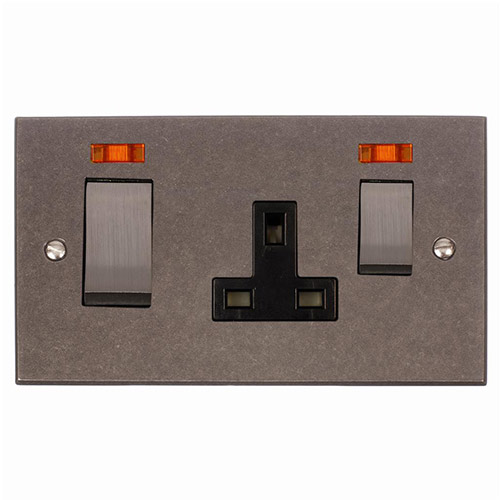 45amp Cooker Socket Polished Bevelled Plate, Steel/Black Inserts
