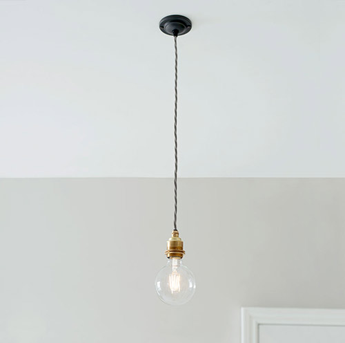 Beeswax Rose with 50cm Grey Braided Cable (ES)