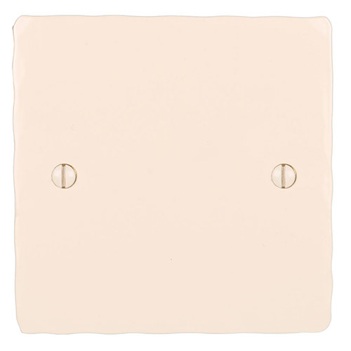 Single Blank Hammered Plate in Plain Ivory