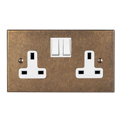2 Gang Plug Socket AB Bev Plate, White Switches