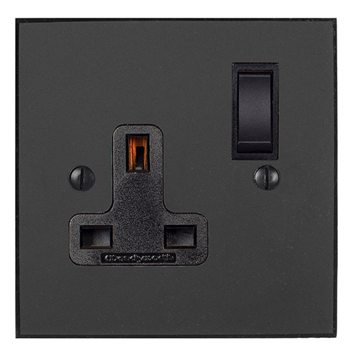 1 Gang Plug Socket Beeswax Bevelled Plate, Black Switch
