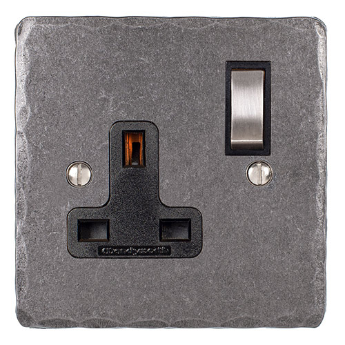 1 Gang Plug Socket Polished Hammered Plate, Steel Switch