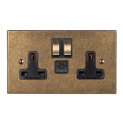 13amp 2 Gang Socket USB-A/C Port in Antiqued Brass, Bevelled, Brass Switches