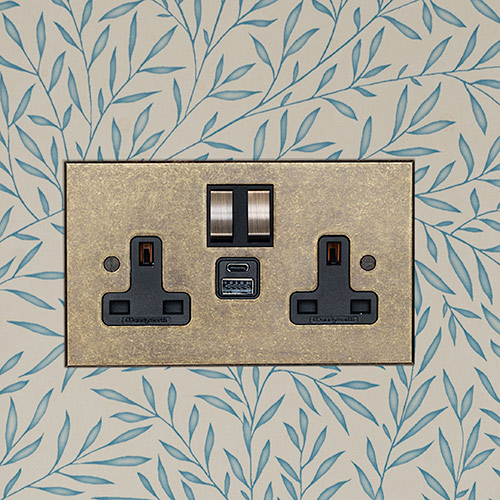 2 Gang Dual Usb-A/C Port Plug Socket, Brass Switch, Bevelled