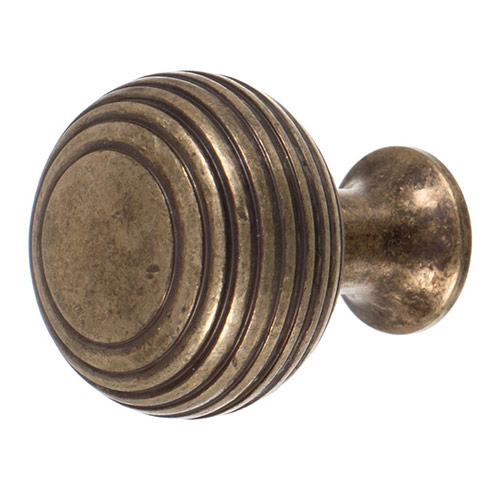 Reeded Cupboard/Drawer Knob in Antiqued Brass