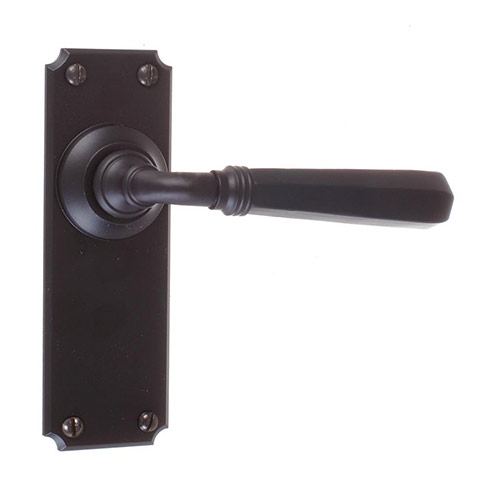 Chester Handle, Ilkley Plain Plate, Matt Black