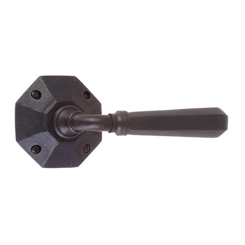 Chester Handle, Shaftesbury Plate, Beeswax