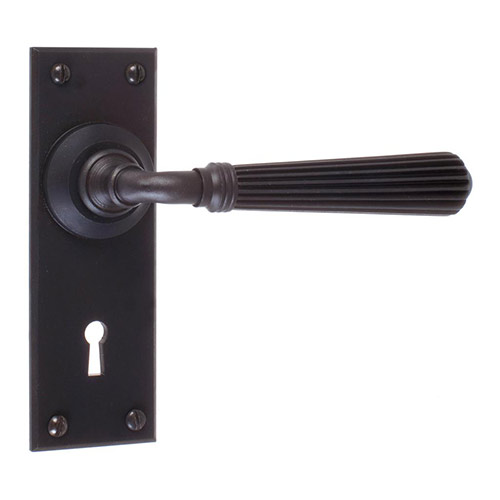 Bromley Handle, Bristol Keyhole Plate, Beeswax