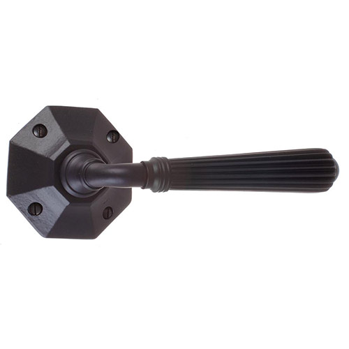 Bromley Handle, Shaftesbury Plate, Matt Black