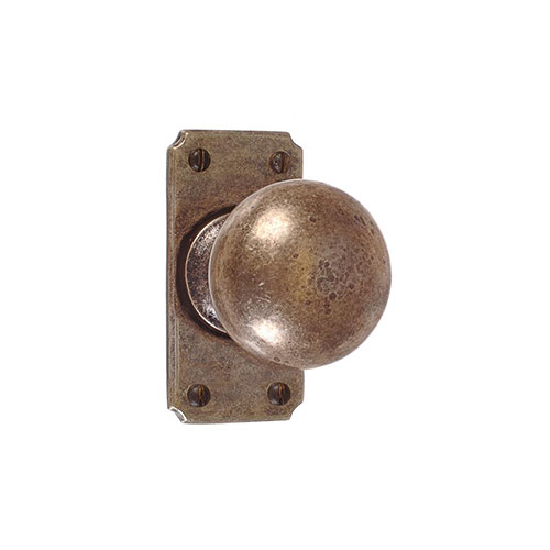 Holkham Door Knob, Ilkley Short Plate, Antiqued Brass