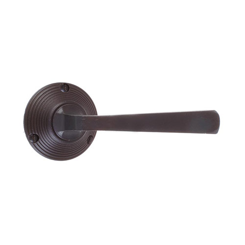 Manson Handle, Reeded Plate, Beeswax