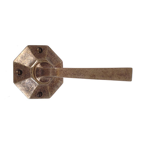 Manson Handle, Shaftesbury Plate, Antiqued Brass
