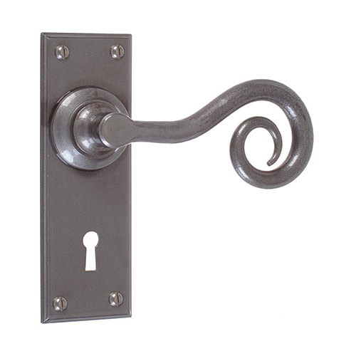 Curled Handle, Ripley Keyhole Plate, Polished