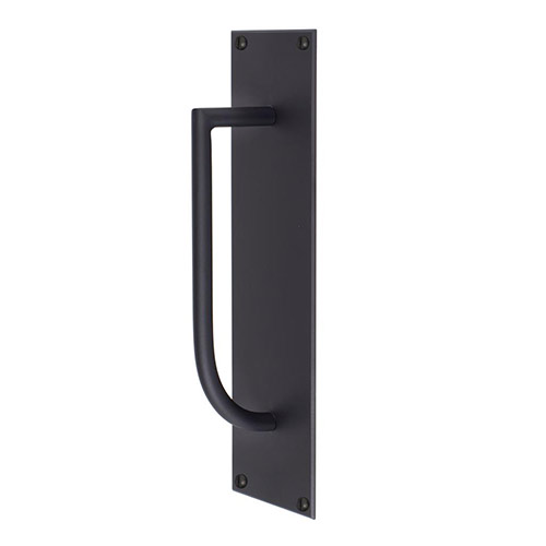 Finsbury Door Pull in Matt Black