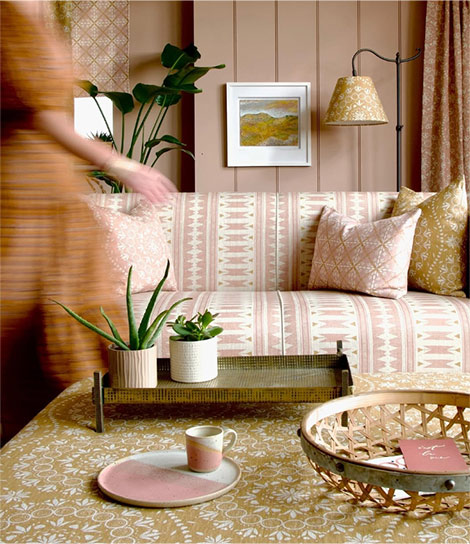 Nayland Adjustable Reading Lamp