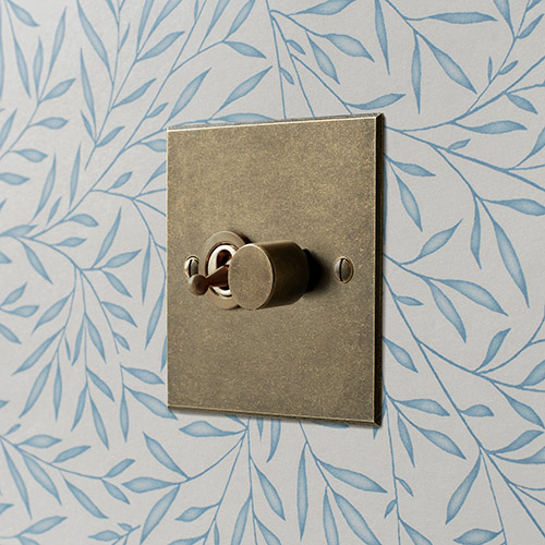 Dimmable Bulbs and Switches