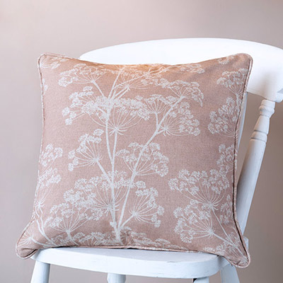 Cow Parsley Cushion Cover in Pink Plaster